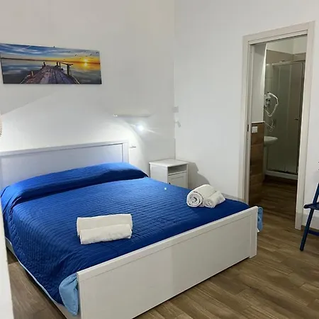 Center Apartment *