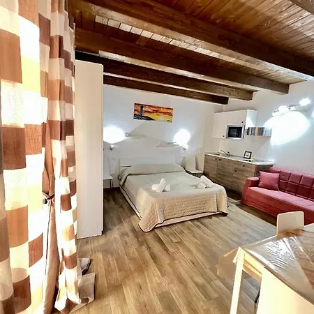 Apartment Center *