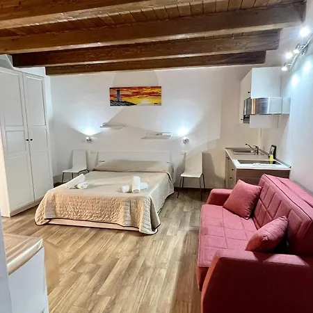 Apartment Center *