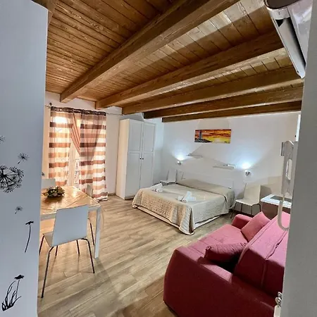 Apartment Center Cefalu