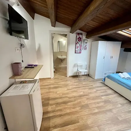 Apartment Center *
